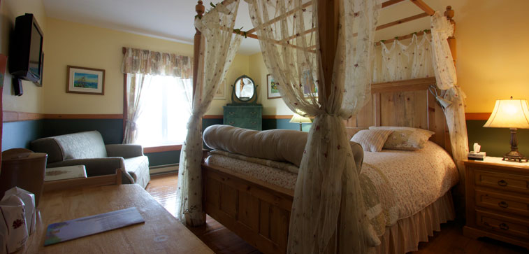 Auberge, hébergement, Centre d’Art Marcel Gagnon, Sainte-Flavie, Gaspésie