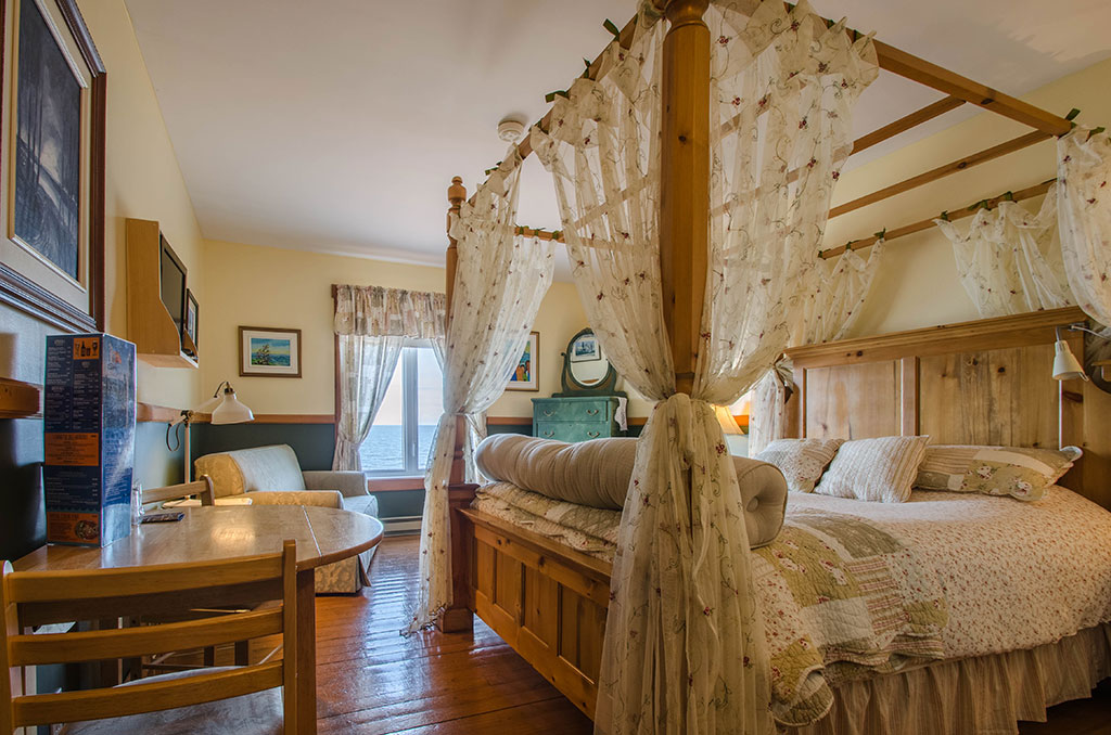 Herbergement Sainte-Flavie Gaspesie centre d'art m.gagnon auberge